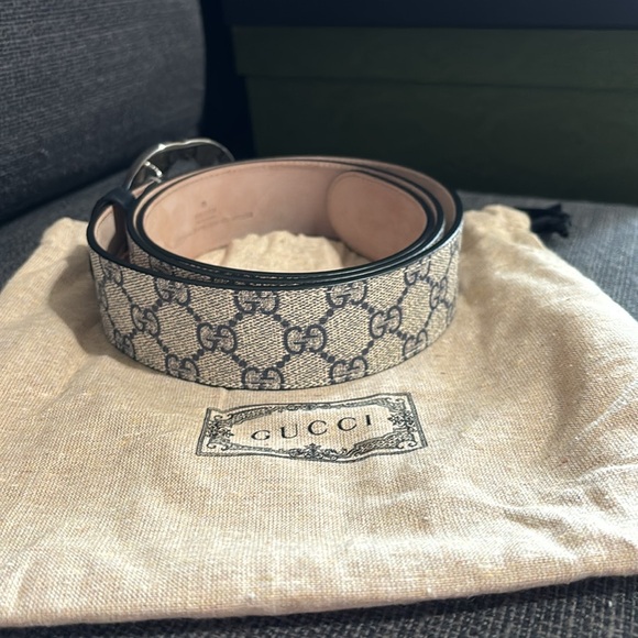 Gucci authentic supreme belt - Picture 2 of 3